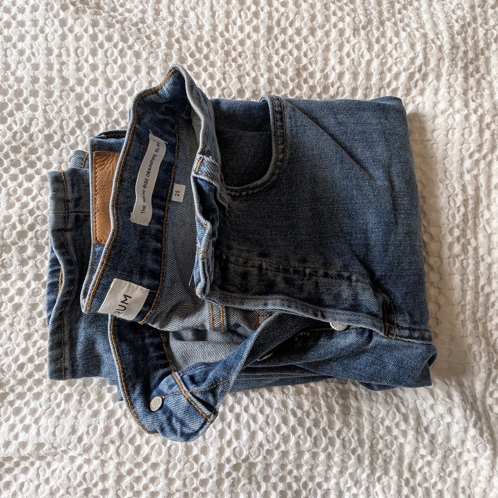 Aritzia Demon Forum Jeans - 25